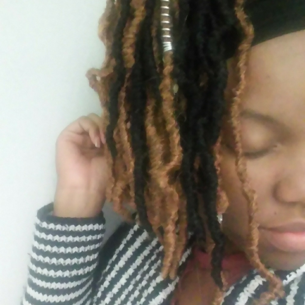 Meet your Posher, Toya's